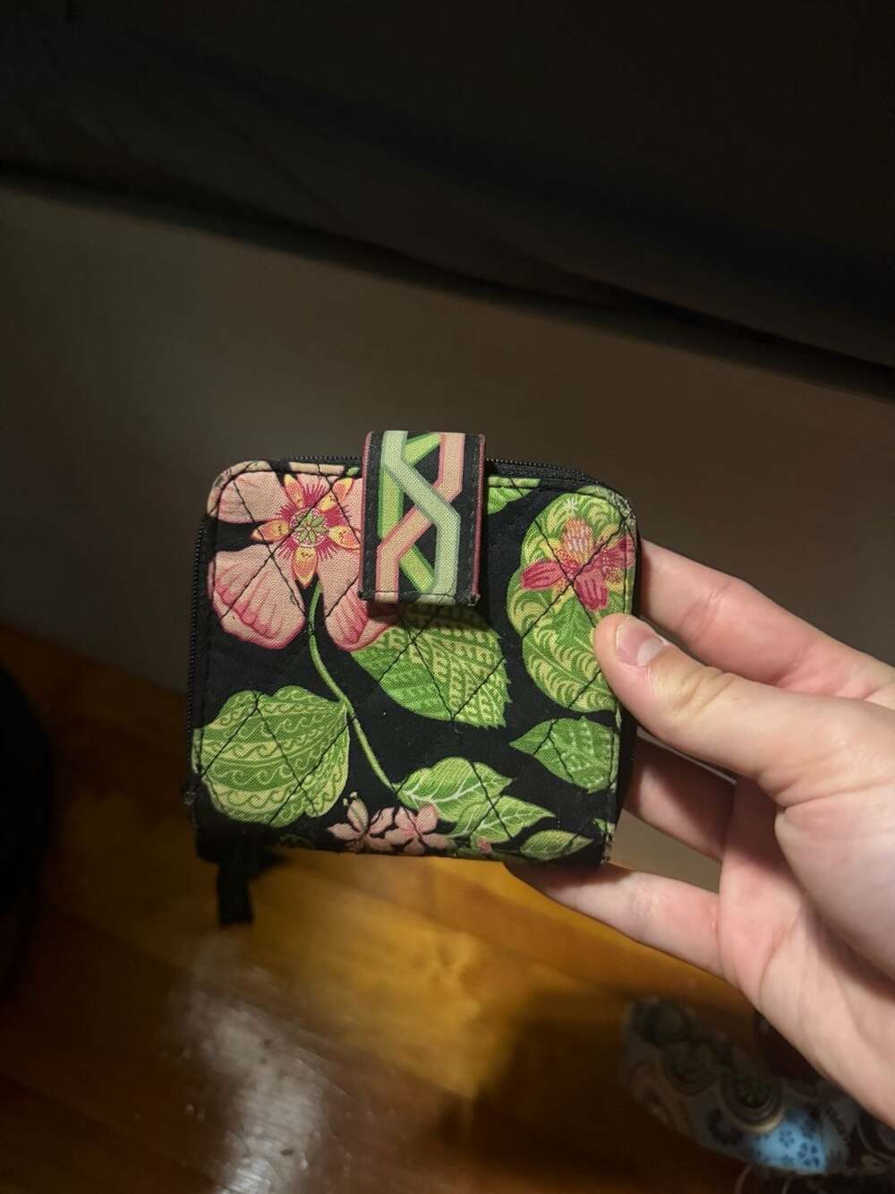 Vera Bradley Quilted Floral Pattern Zip-Around Wallet - Picture 1 of 3